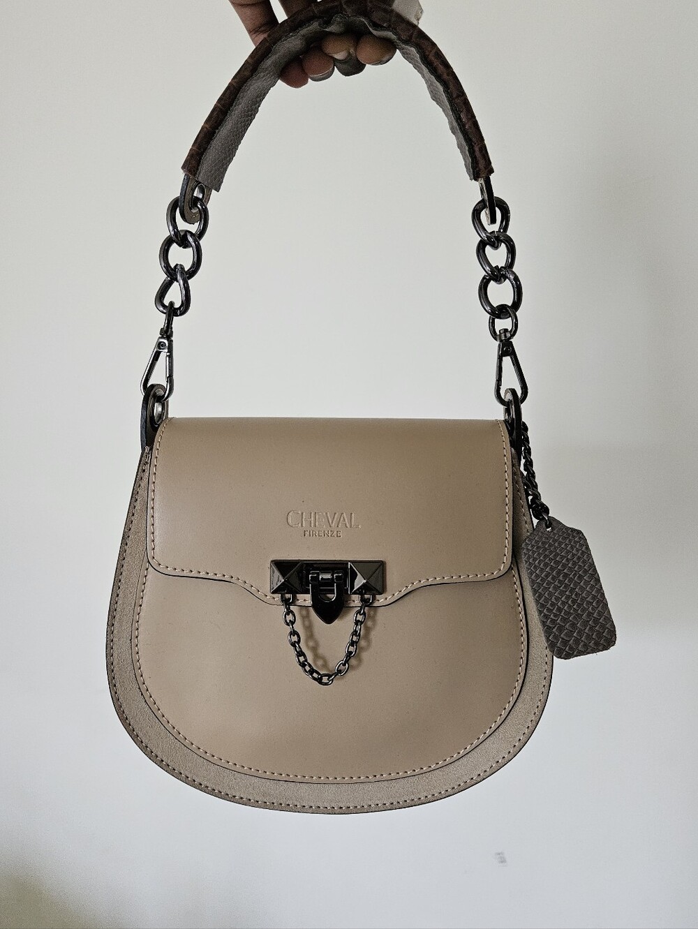 Cheval Firenze Italian Leather Shoulder Bag